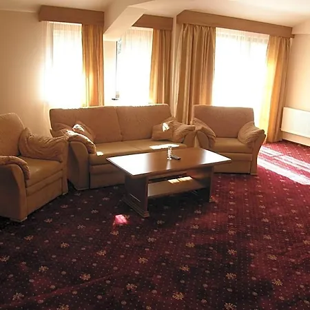 Hotel Center 3*