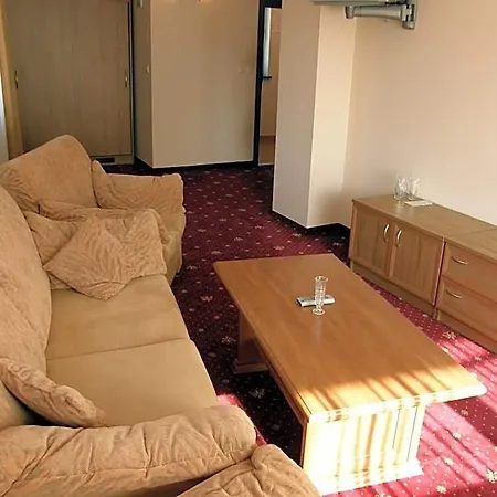 Hotel Center 3*